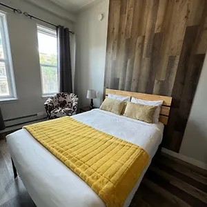 Hotel Commercial, Edmonton